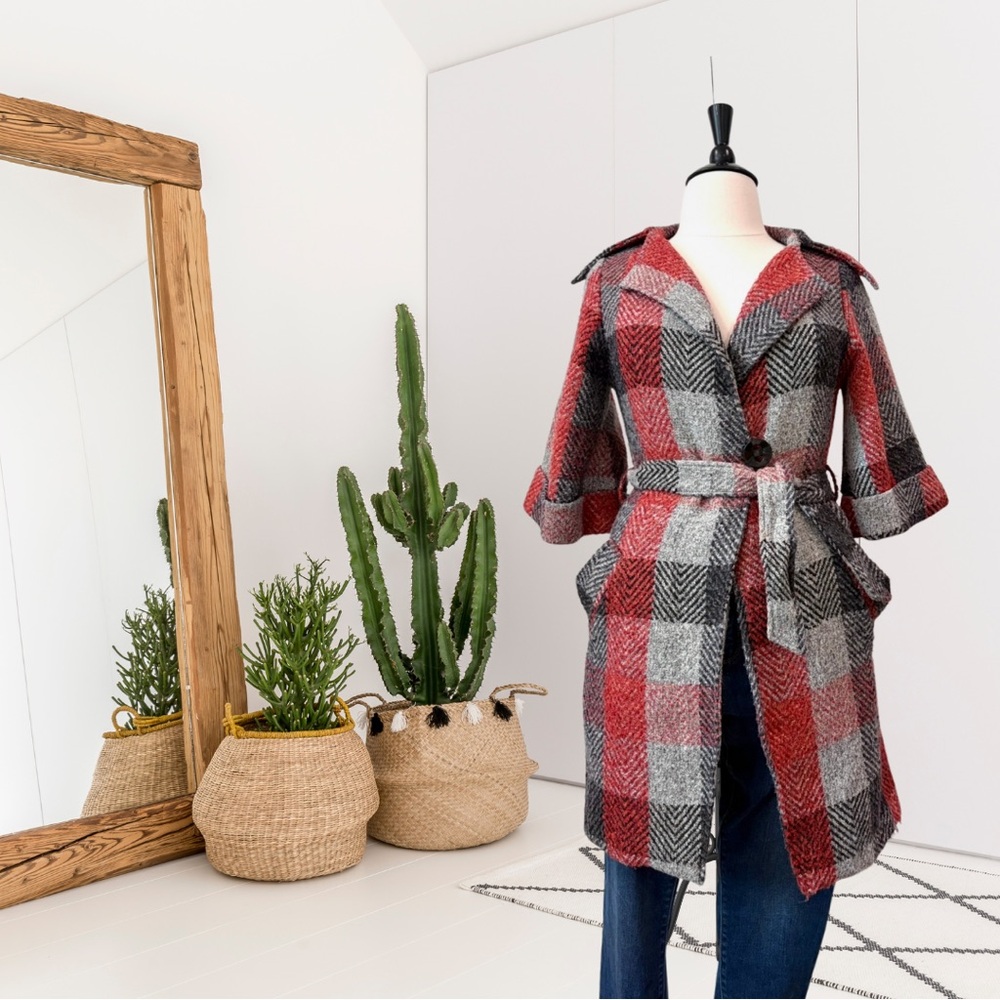 Anthropologie VOLL 3/4 Sleeve Plaid Belted Jacket